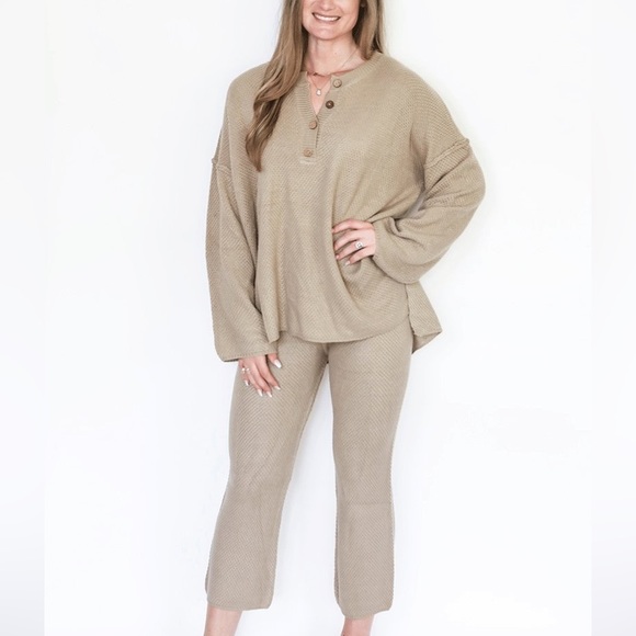 Selina Lounge Set in *Grey* (other colors available) - Picture 3 of 6